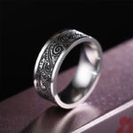 Buddha Stones Vintage Wave Auspicious Clouds Engraved Pattern Titanium Steel Balance Ring Ring BS 2