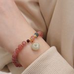 Buddha Stones Natural Strawberry Quartz Jade Peace Buckle Coin Purse Healing Bracelet Bracelet BS 8
