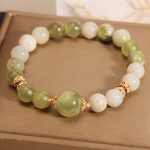 Buddha Stones Green Grape Color Jade Abundance Bracelet Bracelet BS Jade(Wrist Circumference: 14-16cm)