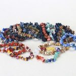 Natural Irregular Shape Crystal Stone Warmth Soothing Bracelet Bracelet BS 59