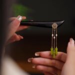 Buddha Stones Natural Peridot Ebony Wood Love Tassels Hairpin Hairpin BS Peridot (Love ♥ Loyalty)