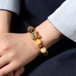 Buddha Stones Natural Bodhi Seed Sandalwood Lucky Cute Cat Head Paw Claw Peace Bracelet Bracelet BS 7