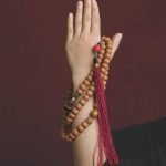 Buddha Stones 108 Mala Beads Bodhi Seed Dzi Bead Peace Tassel Bracelet Mala Bracelet BS 5