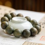 Buddha Stones Tibetan Green Sandalwood Soothing Cure Bracelet Bracelet BS 18