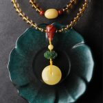 108 Mala Beads Natural Citrine Amber Peace Buckle Red Agate PiXiu Protection Charm Bracelet Mala Bracelet BS 6