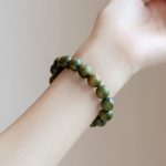Buddha Stones Tibetan Green Sandalwood Soothing Cure Bracelet Bracelet BS 11