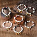 Buddha Stones Gold Swallowing Beast Family Charm Liuli Glass Colorful Porcelain Bead Luck Bracelet Bracelet BS 1
