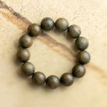Buddha Stones Tibetan Green Sandalwood Soothing Cure Bracelet Bracelet BS 18mm(13 Beads)