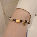 Buddha Stones Year Of The Dragon Red Agate Strawberry Quartz Black Obsidian Jade Garnet Pearl Cinnabar Dumpling Dragon Luck Fu Character Bracelet Bracelet BS 25