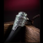Buddha Stones 925 Sterling Silver Black Obsidian Wolf Tooth Pattern Strength Necklace Pendant Necklaces & Pendants BS 9