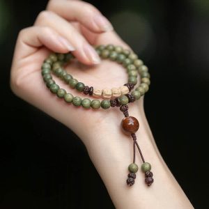 Buddha Stones Green Sandalwood Positive Peace Bracelet Bracelet BS main