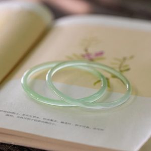Buddha Stones Natural Green Chalcedony Strength Courage Cuff Bangle Bracelet Bracelet Bangle BS main