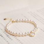 Buddha Stones 14K Gold Plated Natural Pearl Crystal Shell Charm Bead Bracelet Bracelet BS 2