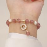 Buddha Stones Strawberry Quartz Pearl Elk Smiley Face Fishtail Fu Character Charm Healing Bracelet Bracelet BS 10
