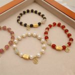 Buddha Stones Year Of The Dragon Red Agate Strawberry Quartz Black Obsidian Jade Garnet Pearl Cinnabar Dumpling Dragon Luck Fu Character Bracelet Bracelet BS 39