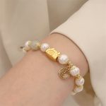 Buddha Stones Year Of The Dragon Red Agate Strawberry Quartz Black Obsidian Jade Garnet Pearl Cinnabar Dumpling Dragon Luck Fu Character Bracelet Bracelet BS 31