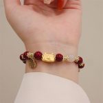 Buddha Stones Year Of The Dragon Red Agate Strawberry Quartz Black Obsidian Jade Garnet Pearl Cinnabar Dumpling Dragon Luck Fu Character Bracelet Bracelet BS 36