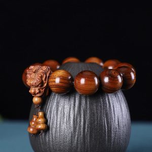 Buddha Stones Rosewood Green Sandalwood Small Leaf Red Sandalwood Dragon Carved Protection Bracelet