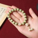 Buddha Stones Green Bodhi Seed Cat Paw Om Mani Padme Hum Engraved Wisdom Bracelet Bracelet BS 6