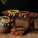 Buddha Stones Gold Swallowing Beast Family Charm Liuli Glass Bead Fortune Bracelet Bracelet BS 23