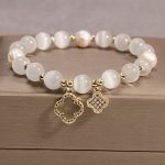 Buddha Stones Cat's Eye Lovely Cat Pattern Pearl Love Charm Bracelet Bracelet BS Clover