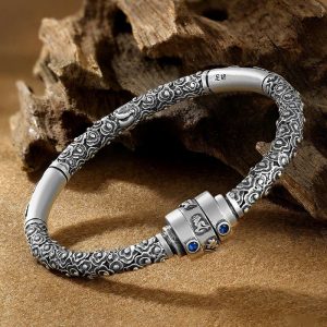 Buddha Stones Tibetan Auspicious Clouds Om Mani Padme Hum Engraved Creativity Bracelet Bangle Bracelet Bangle BS Auspicious Clouds Om Mani Padme Hum (Wrist Circumference 15-17cm)