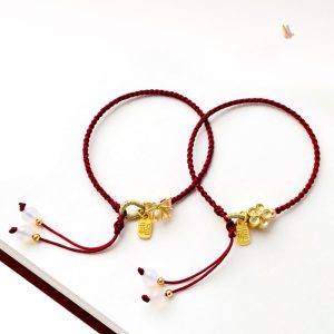 Buddha Stones Handmade Peach Blossom Rosette Bow Knot Fu Character Charm Luck Fortune Red Rope Bracelet Bracelet BS main