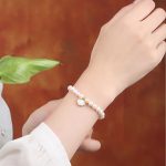 Buddha Stones 14K Gold Plated Natural Pearl Crystal Shell Charm Bead Bracelet Bracelet BS 11