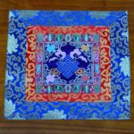 Buddha Stones Prayer Altar Mat Meditation Strength Endless Knot Vajra Man-Bcu Kalachakra Auspicious Symbols Prayer Altar BS The Knot of Eternity Blue