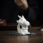 Buddha Stones Year Of The Dragon Luck White Porcelain Ceramic Tea Pet Home Figurine Decoration Decorations BS Dragon 4.3cm*5.9cm*8.6cm&Bamboo Mat