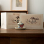 Buddha Stones Koi Fish Arowana Ceramic Gaiwan Sancai Teacup Kung Fu Tea Cup With Lid 130ml Cup BS Red Koi Fish Gaiwan Teacup 13.5cm*9.7cm*130ml(Gift Box)