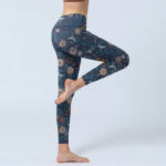 Buddha Stones New York Aster Flowers Leaves Print Gym Fitness Leggings Women's Yoga Pants - image 4