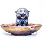 Buddha Stones Handmade Mini Roaring Tiger Iron Powder Rust Cast Resin Statue Home Decoration Decorations BS 18