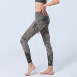 Buddha Stones Gray Leaves Print Gym Leggings Women's Yoga Pants - image 3