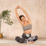 Buddha Stones Gray White Rose Print Gym Fitness Leggings Women's Yoga Pants - image 14