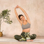 Buddha Stones Black Magnolia Flowers Print Gym Leggings Women's Yoga Pants - image 14