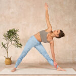 Buddha Stones Blue Flower Sketch Print Sports Leggings Women's Yoga Pants - image 10