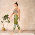 Buddha Stones Monochrome Flowers Print Gym Leggings Women's Yoga Pants - image 13
