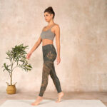 Buddha Stones Peacock Feather Print Gym Leggings Women's Yoga Pants - image 13