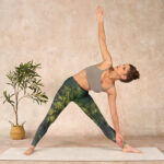 Buddha Stones ForestGreen Leaves Black Lines Print Exercise Leggings Women's Yoga Pants - image 10
