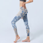 Buddha Stones Rose Daisy Print Gym Leggings Women's Yoga Pants - image 3