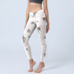 Buddha Stones Koi Fish Chrysanthemum Pattern Print Gym Leggings Women's Yoga Pants - GhostWhite - US18，UK/AU22，EU50 (4XL) - image 1