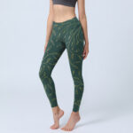 Buddha Stones Green Golden Leaves Branches Print Gym Leggings Women's Yoga Pants - SeaGreen - US18，UK/AU22，EU50 (4XL) - image 1