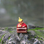 Buddha Stones Hand Painted Tibetan Lama Figures Carved Creative Home Office Car Decoration Ornament Desk Decoration BS Engraving Scripture Lama