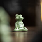 Buddha Stones Mini Small Meditation Lotus Resting Frog Ceramic Wealth Luck Home Tea Pet Figurine Decoration Decorations BS 5