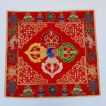 Buddha Stones Flower Endless Knot Prayer Altar Mat Healing Meditation 8 Auspicious Symbols Mat Table Runner Prayer Altar BS Endless Knot Red