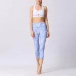 Buddha Stones Leaves Butterfly Print Sports Yoga Cropped Leggings Women's Yoga Capri Pants Women's Capri Pants BS 13