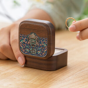 Buddha Stones Retro Handmade Black Walnut Wood Ring Jewelry Storage Box Leaf Wooden Gift Box Jewelry Storage Box BS Black Peach Wood 6*6*4cm