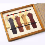 Buddha Stones 4Pcs Four Seasons Plum Orchid Bamboo Chrysanthemum Peking Opera Mask Wood Bookmarks With Gift Box Bookmarks BS 21