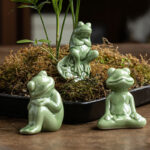 Buddha Stones Mini Small Meditation Lotus Resting Frog Ceramic Wealth Luck Home Tea Pet Figurine Decoration Decorations BS 1